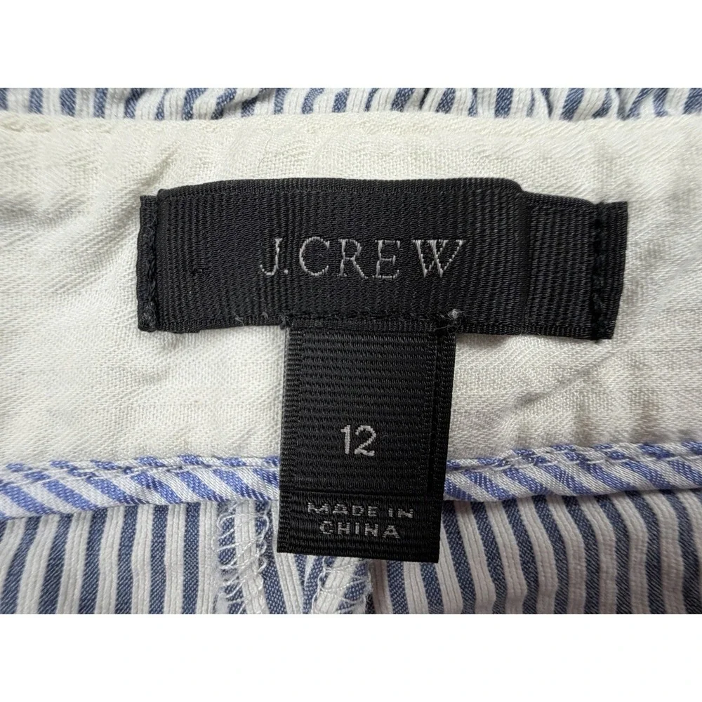 J. CREW Striped Seersucker Ruffled Shorts Size 12 Preppy Coastal Nautical Beachy